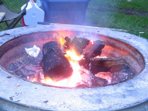 Another campfire, preparing to cook some grub!